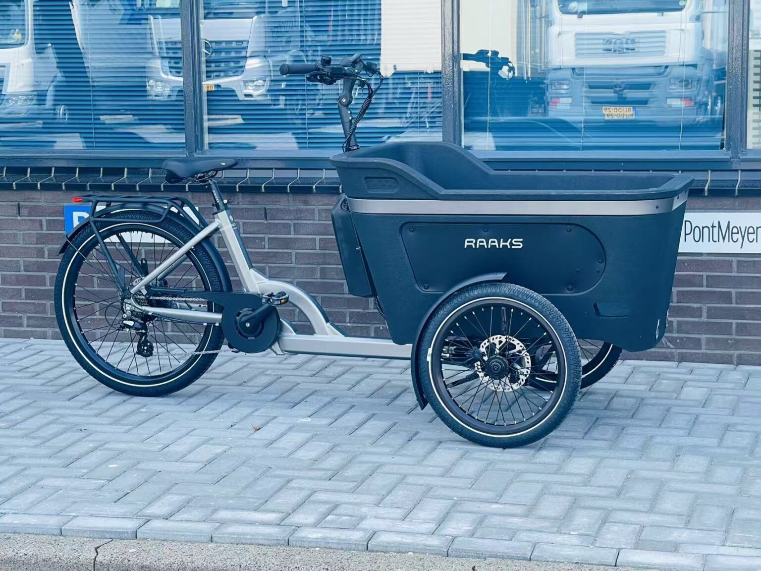 Raaks Rover Raaks Rover elektrische bakfiets driewieler met epp bak - Fietshokje